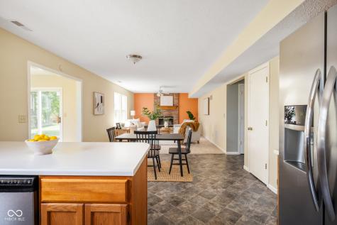 12123 Bearsdale Drive Indianapolis IN 46235