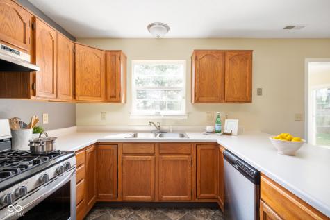 12123 Bearsdale Drive Indianapolis IN 46235