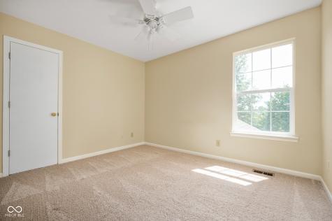 12123 Bearsdale Drive Indianapolis IN 46235