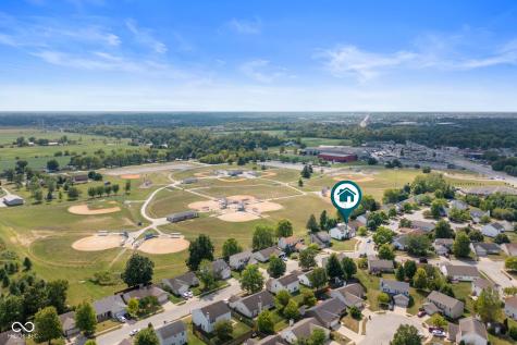 12123 Bearsdale Drive Indianapolis IN 46235