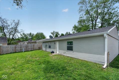 5249 Straw Hat Drive Indianapolis IN 46237