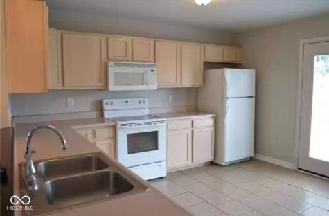 5044 Hodson Drive Indianapolis IN 46241