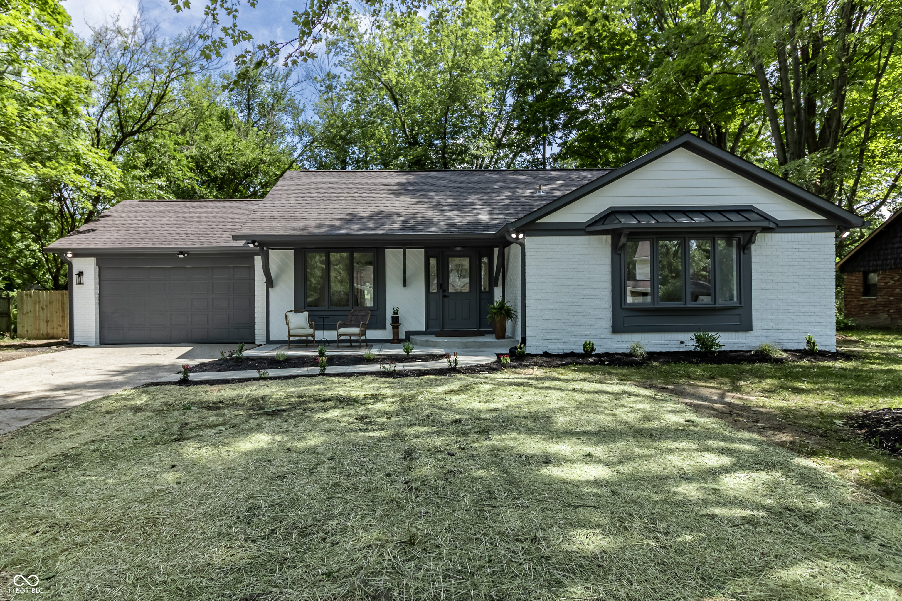 8245 Taunton Road Indianapolis IN 46260
