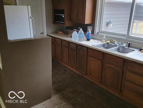 70 E Southport Road Indianapolis IN 46227