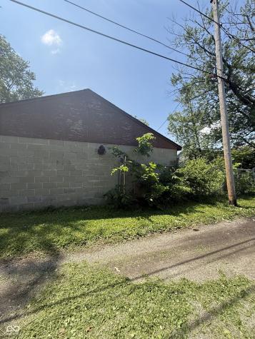 1354 W Roache Street Indianapolis IN 46208