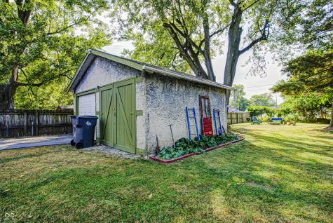 30 S Gladstone Avenue Indianapolis IN 46201