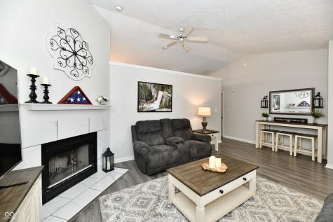 1157 Runningbrook Court Avon IN 46123