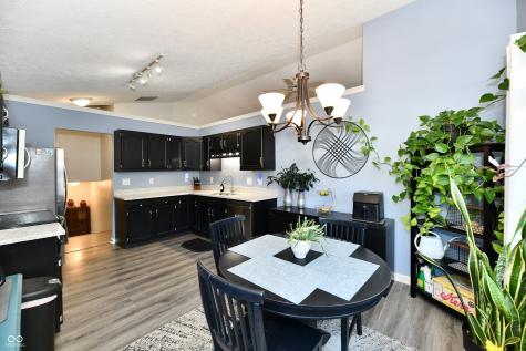 1157 Runningbrook Court Avon IN 46123