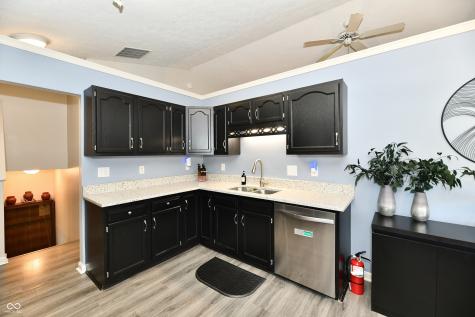 1157 Runningbrook Court Avon IN 46123