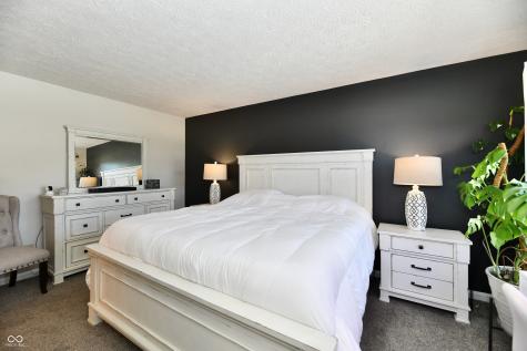 1157 Runningbrook Court Avon IN 46123
