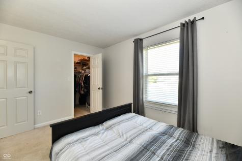 1157 Runningbrook Court Avon IN 46123