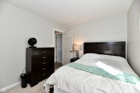 1157 Runningbrook Court Avon IN 46123