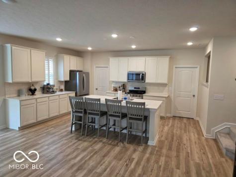 852 Cowley Drive Westfield IN 46074