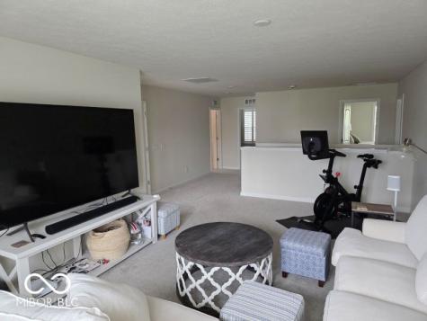 852 Cowley Drive Westfield IN 46074