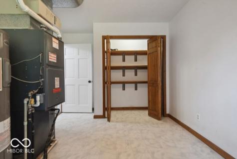 1966 Broadmoor Lane Columbus IN 47203