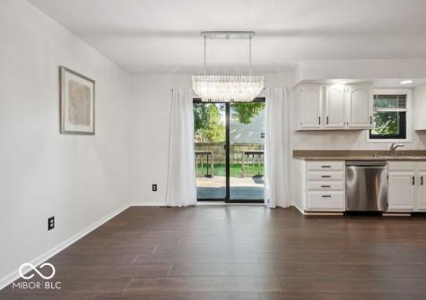 1966 Broadmoor Lane Columbus IN 47203