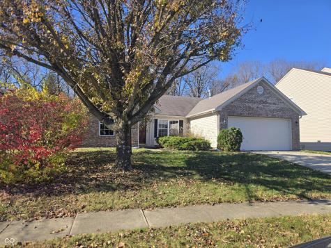 12220 Sweet Creek Trail Fishers IN 46037