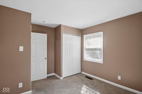 5518 Glencoe Street Indianapolis IN 46226