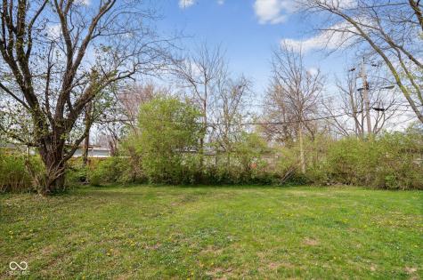 5518 Glencoe Street Indianapolis IN 46226