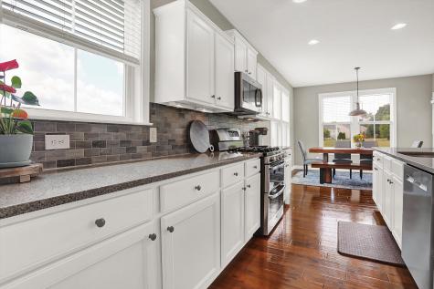 7728 Tanager Court Zionsville IN 46077