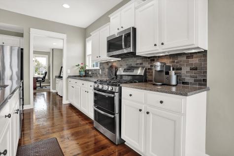 7728 Tanager Court Zionsville IN 46077