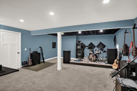 7728 Tanager Court Zionsville IN 46077