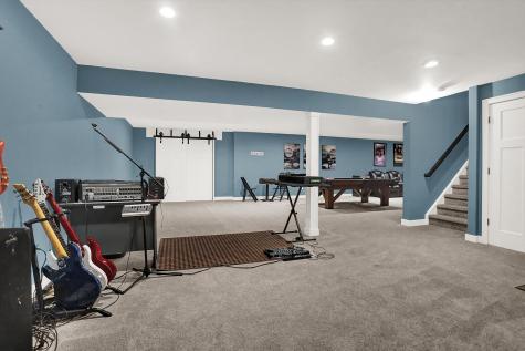 7728 Tanager Court Zionsville IN 46077