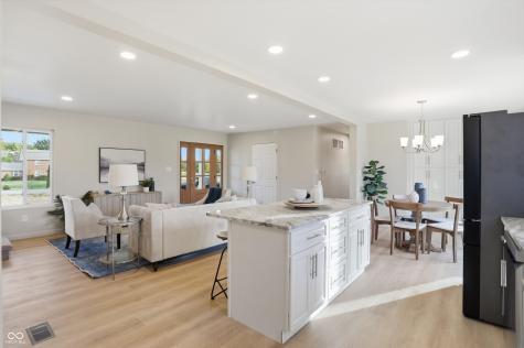 731 W 600 N Whiteland IN 46184