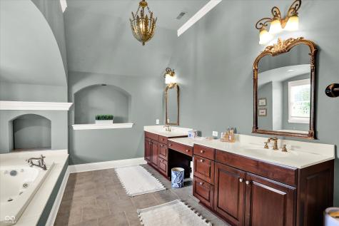 2012 Telfair Street Carmel IN 46032