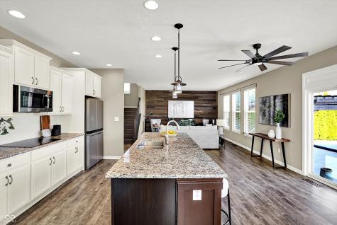 3762 Woodruff Place Bargersville IN 46106