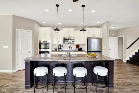 3762 Woodruff Place Bargersville IN 46106