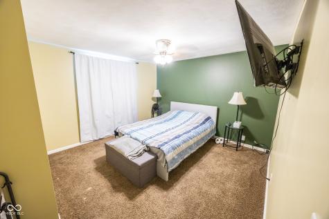 909 North Drive Crawfordsville IN 47933