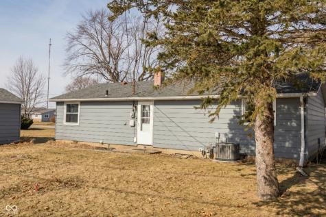 909 North Drive Crawfordsville IN 47933