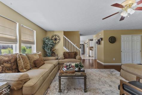 6525 Fiesta Street Indianapolis IN 46237