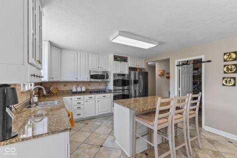 6525 Fiesta Street Indianapolis IN 46237