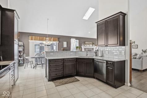 7321 W 300 S Jamestown IN 46147