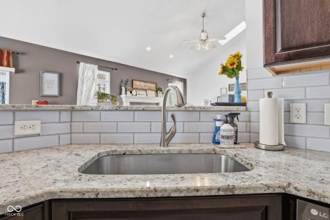 7321 W 300 S Jamestown IN 46147