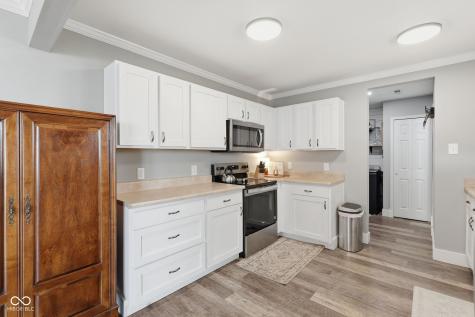 1310 Shadetree Lane Sheridan IN 46069