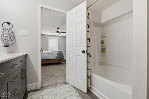 1310 Shadetree Lane Sheridan IN 46069