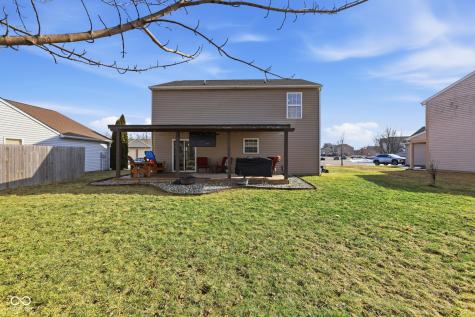 1310 Shadetree Lane Sheridan IN 46069