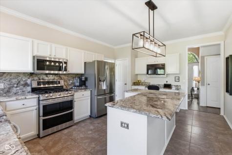 7822 Prairie View Drive Indianapolis IN 46256