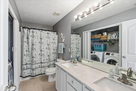 7822 Prairie View Drive Indianapolis IN 46256