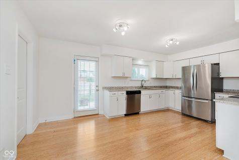 10409 Barmore Avenue Carmel IN 46280