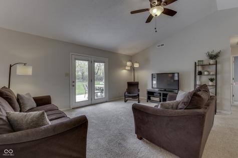 7835 Shannon Lakes Way Indianapolis IN 46217