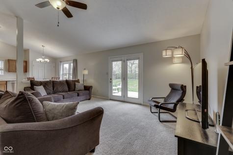 7835 Shannon Lakes Way Indianapolis IN 46217