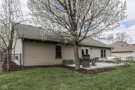 7835 Shannon Lakes Way Indianapolis IN 46217