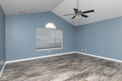 10211 Gate Drive Indianapolis IN 46239