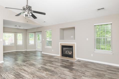 10211 Gate Drive Indianapolis IN 46239