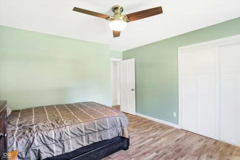 10812 Bakeway Drive Indianapolis IN 46231