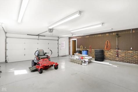 10812 Bakeway Drive Indianapolis IN 46231